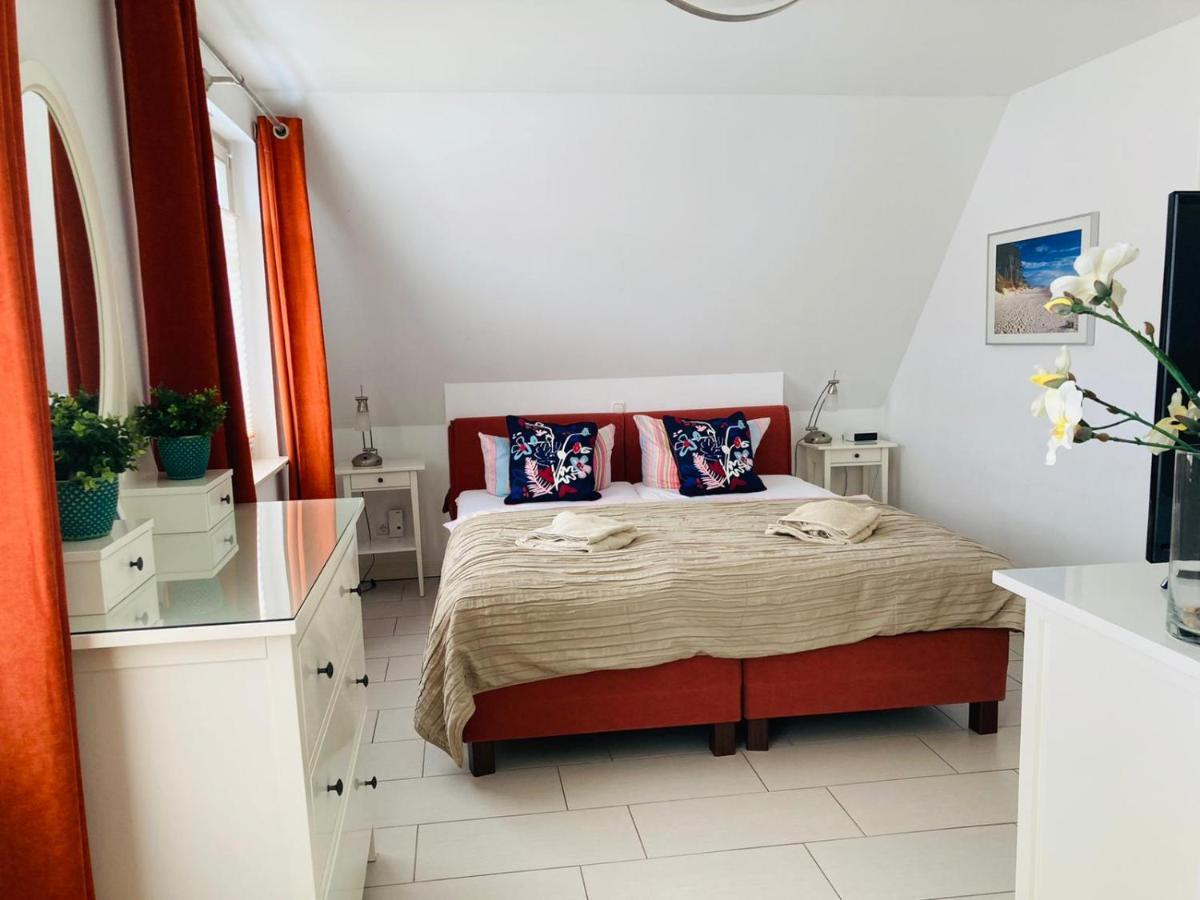 Doppelhaushaelfte Birkenstrasse 5E Villa Zingst Luaran gambar